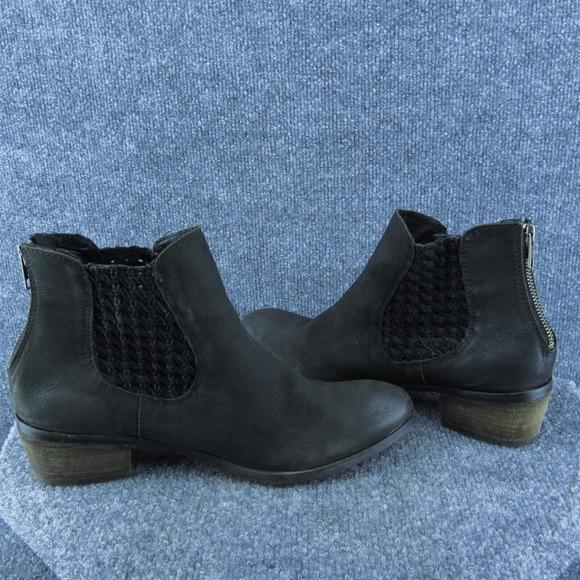 Sbicca  Women Ankle Boots Black Leather Zip Size 10 Medium - Picture 6 of 9